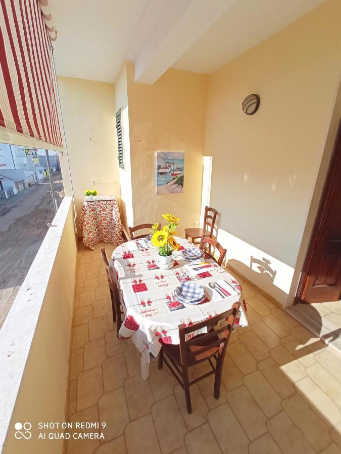Residence Poseidon Lido Marini Buitenkant foto